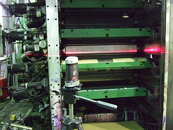 Лазерное центрирование расточной борштанги при ремонте печатной машины “Theorema” фирмы “BIELLONI
